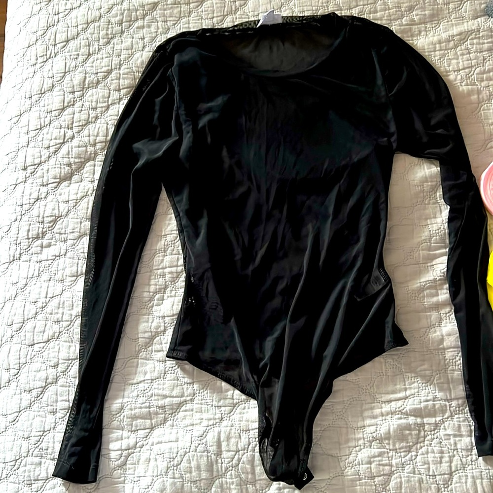 black body suit🖤🖤🖤🖤